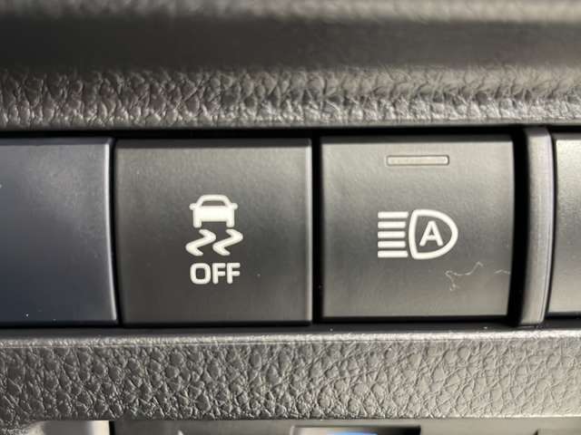 【運転席操作部】快適なドライブを楽しむための機能が装備されています！運転席から触れるので、使いやすいです！除菌プランいれていただくと、さらに清潔で安心していただけます！
