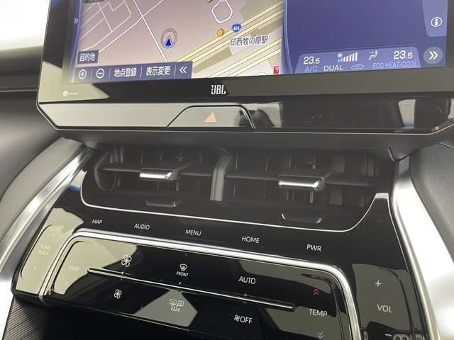 【運転席操作部】快適なドライブを楽しむための機能が装備されています！運転席から触れるので、使いやすいです！除菌プランいれていただくと、さらに清潔で安心していただけます！