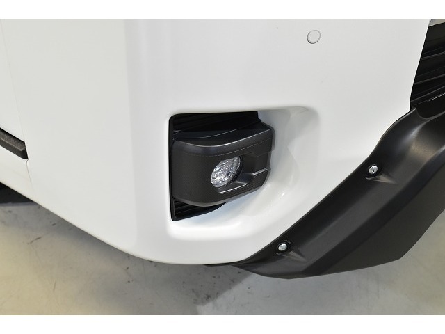 ■LEDフロントフォグランプ★即納台数多数取り揃え！気に入っていただけるお車ご提案します☆ご来店お待ちしております。シーアールエス大阪06-6852-9000
