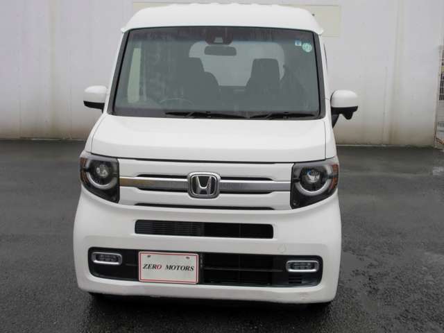 400台以上の大型展示場！【コンパクトカー＆軽自動車専門店】