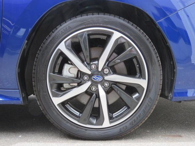 225/45R18