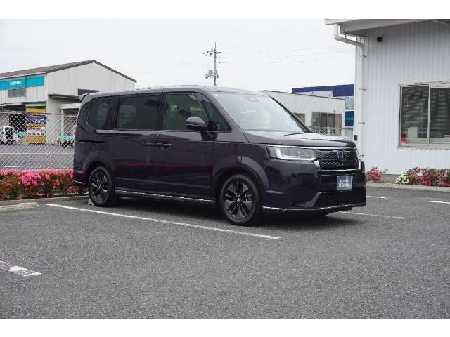 ディーラーの車が高いというイメージをお持ちのお客様、必見ですよ！諸費用が明確で安いので、是非、総額でご検討ください！