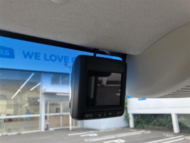 お車に合わせて無料保証以外にも、保証範囲、期間、距離を拡充させた有料保証もご用意しております！中古車の購入が初めてで不安・・・というお客様もご安心ください！