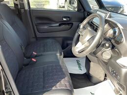 ガリバーグループの在庫車をドルフィネットシステムで店内のPCでご紹介も致します。日本全国どこにあるクルマでも当店でお手続き、ご納車ができます。お気に入りでピッタリのクルマがきっと見つかります！！