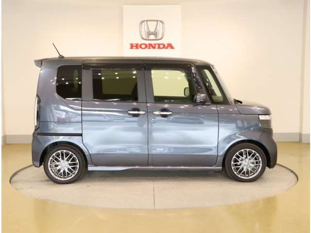 自動車保険・JAFも取り扱っております。また、お客様のご希望で保証延長（有償・一部の車種では取り扱いできません）もご準備しております。