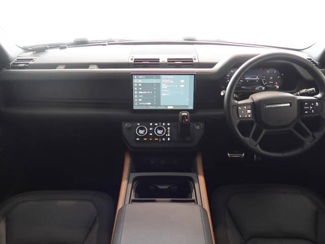 認定中古車　エアサスペンション　フル液晶メーター　MERIDIANサウンド　シートヒーター　スライディングガラスルーフ　　全方位カメラ　アダプティブクルーズコントロール　20インチAW