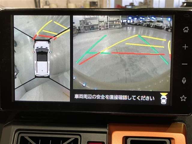 パノラミックビューモニター付きです。車両を上から見たような映像をディスプレイオーディオ画面に表示。運転席からの目視だけでは見にくい、車両周辺の状況をリアルタイムでしっかり確認できます。