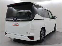 低燃費で環境にもやさしいハイブリッド車です。トヨタ専用診断機器でハイブリッドシステムを綿密に点検してあります！