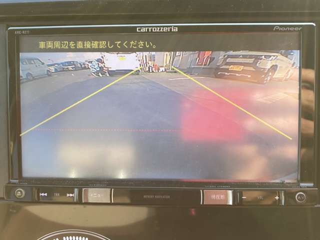 【バックモニター】バックモニターで駐車も安心です☆運転しやすい車にバックカメラ！これで駐車時の事故が激減しますよ☆