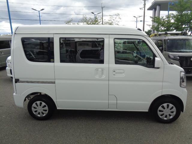 お住まいの地域にご希望の車種がなければお問い合わせください。中古車のみならず、新車・整備・自動車保険（任意保険）のことなど車の事は何でもお問い合わせください。親切丁寧をモットーにお答えいたします。