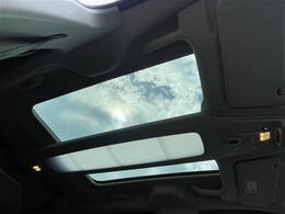 【天井】『天井』の画像になります。写真の内容に関してご不明点、ご質問等がございましたらお気軽にガリバー店舗までお問い合わせください。