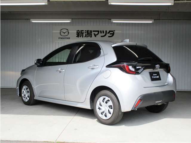 車両本体価格に点検整備費用が含まれています。当社基準および保安基準に合わせ、要交換、修理と判断された部品は当社負担にて整備させていただきます。追加整備費用はかかりませんのでご安心ください。