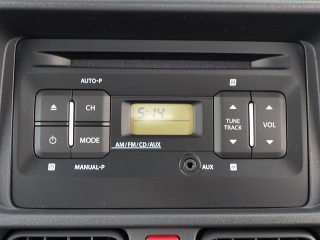 FM・AMラジオ付CDプレーヤー装備です。使いやすいモデルなので皆様に好評です。