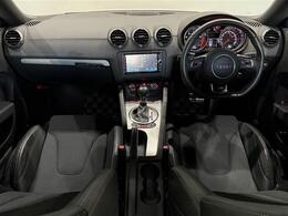 ブラックハーフレザー　オートエアコン