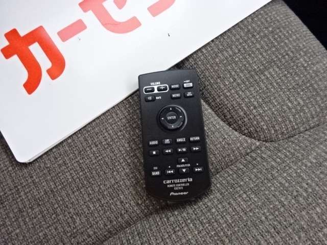 付属リモコン