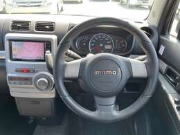 運転席側から見たインパネ廻りの画像です。