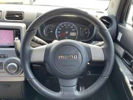 運転席側から見たインパネ廻りの画像です。