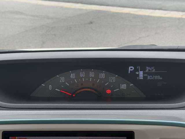 【全て実走行メーター】当社では不透明な販売方法は一切ございません！従って当然ですが、メーター改ざんなどありえません。ご安心してご検討下さい。