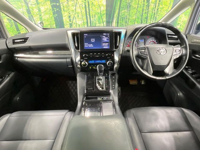 グループ総在庫数約30，000台！！全国の系列店からメーカー・車種問わずご紹介出来るので、あなたにピッタリのお車が見つかるはずです♪まずはお問い合わせ下さい☆