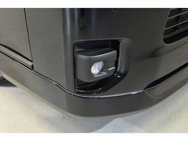 ■LEDフロントフォグランプ★即納台数多数取り揃え！気に入っていただけるお車ご提案します☆ご来店お待ちしております。シーアールエス大阪06-6852-9000