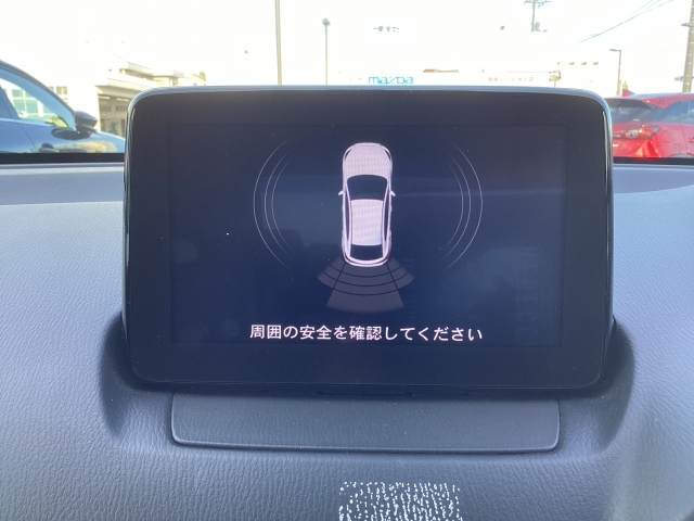 納車に際して法定12ヶ月点検相当の整備をおこなった上で中古車保証をつけてのご納車になりますので、買った後も安心のディーラー整備です！