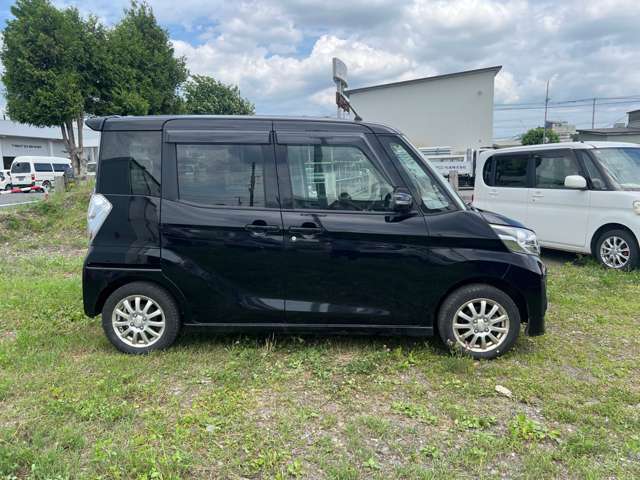 外装はサビもほとんどなくとてもきれいです。