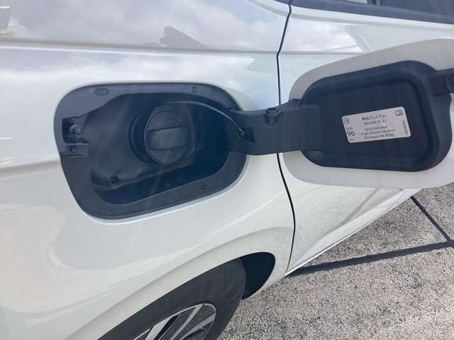この度は数ある中から弊社認定中古車をご覧いただき誠にありがとうございます。【お車のお問い合わせはTEL:075-463-4181まで】