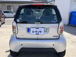 エンジンをかけたり、運転席にお掛けいただいたり、見て、触れて下さい。