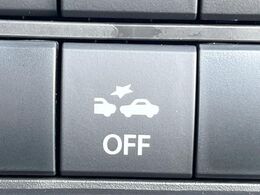 【スズキ　セーフティサポート】走行中に前方の車両等を認識し、衝突しそうな時は警報とブレーキで衝突回避と被害軽減をアシスト。より安全にドライブをお楽しみいただけます。