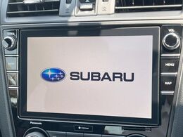 【メーカー純正パナソニック製SDナビ】インテリアに溶け込むスタイリッシュな「専用設計」メーカーナビを装備♪視認性や操作性など基本性能にも優れ、より上質なカーライフをお楽しみいただけます。