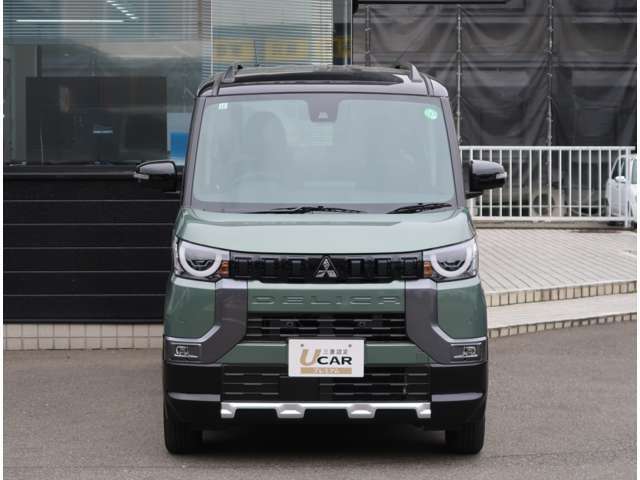 遠方へのご納車もお引き受けしております。お問い合わせ時に「納車希望」とお申し付け下さい。ご納車費用を含めた内容でお見積もりをご案内致します。ご納車後は近隣の三菱ディーラーをご紹介致します。