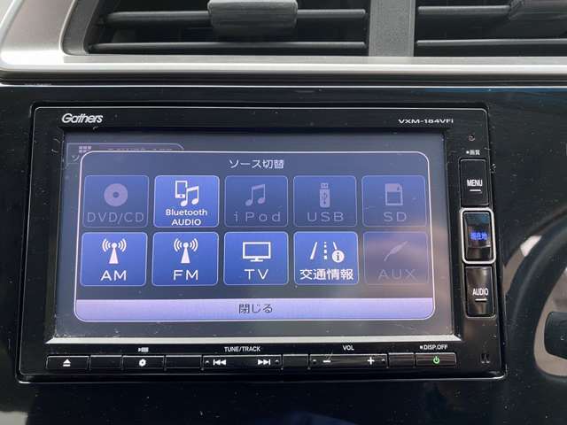 ☆修復歴無し☆禁煙車☆純正ナビ☆フルセグ☆CD☆DVD☆Bluetooth☆ETC☆アイドリングストップ☆スマートキー☆プッシュスタート☆純正フロアマット☆純正ドアバイザー