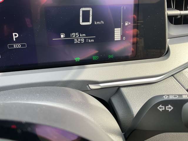 オートハイビームアシストも付いています☆