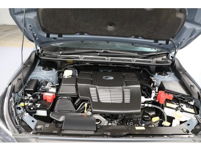 エンジンルームも綺麗にクリーニング済みです。2L e-boxerのスムーズで爽快な加速感を体感ください