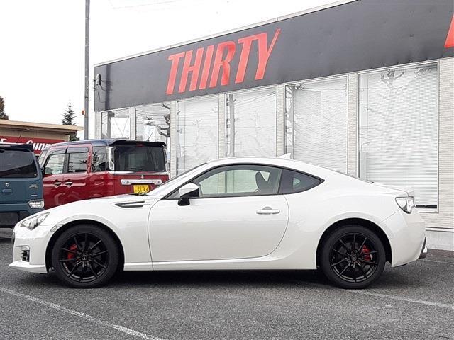 ■　外装左側　■　洗車するだけで疎水ガラス系コーティングが出来るボトル(1000ml)を販売中！　時間が無いけど車をきれい乗りたいお客様におすすめです。