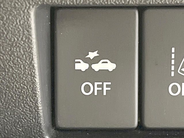 【スズキ　セーフティサポート】走行中に前方の車両等を認識し、衝突しそうな時は警報とブレーキで衝突回避と被害軽減をアシスト。より安全にドライブをお楽しみいただけます。