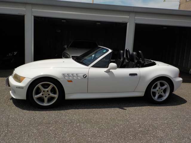 アフターフォローも安心下さい！スタッフの迅速な対応を心がけております！突然の事故修理なども代車無料でお出しいたします！（車検時も無料です）＊当社規定の条件あります＊