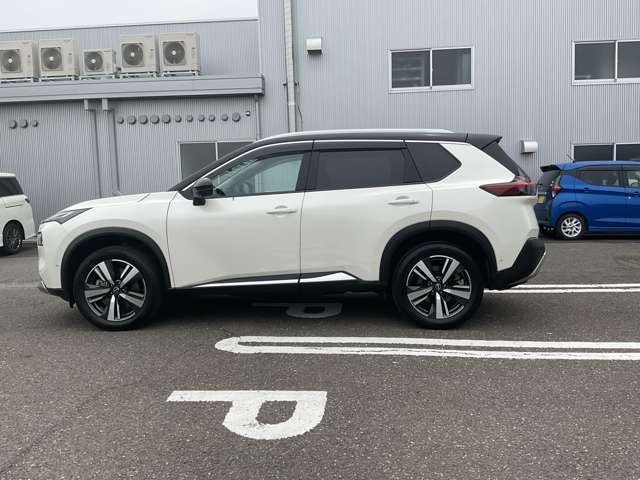 人気の日産のSUV！エクストレイル☆
