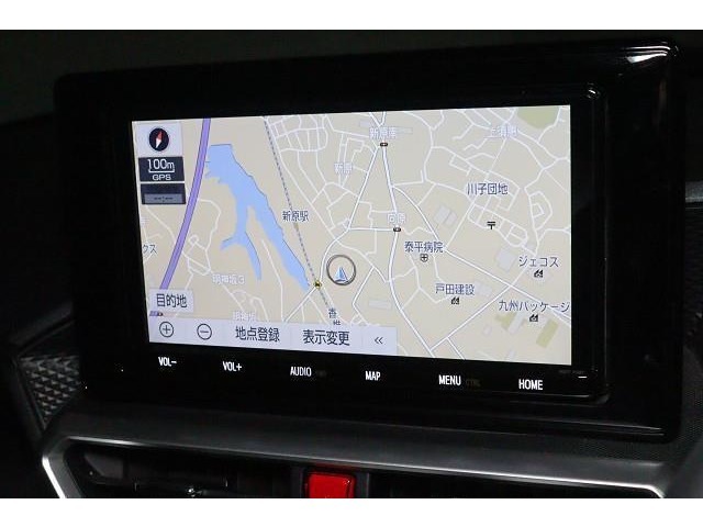 ナビを装備！　施設名などから、すぐに最適ルートを検索します。（機種によりナビやコネクトサービス等ご利用の際は、別途契約が必要となる場合があります）