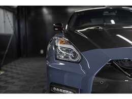 私たちはカスタムカーを得意としていますが、輸入車・国産車・軽自動車・特殊車両まで、豊富な知識と経験を活かし、あらゆるお車に対応可能です。