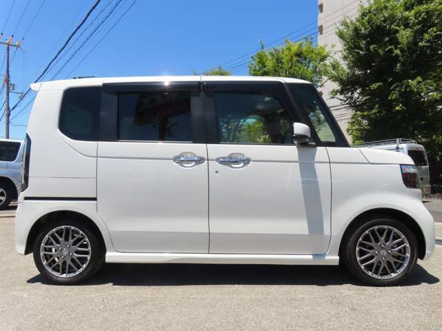 ★ターボ・純正9型メモリーナビ・バックモニター・ETC・前後ドライブレコーダー・両側パワスラ・障害物センサー・アダプティブクルーズ・LEDオートライト・革巻きステアリング・純正15AW・ホンダセンシング★