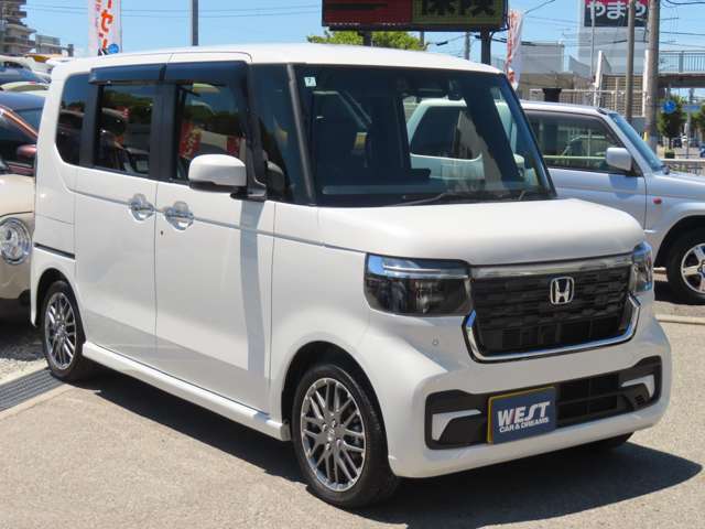在庫展示場は第二神明『大蔵谷インター』下車、直進3分。　阪神高速北神戸線『永井谷インター』下車、約8分。　　最寄駅はJR明石駅・地下鉄伊川谷駅になります。　ご希望の方は駅まで無料送迎致します！！