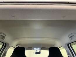 【天井】『天井』の画像になります。写真の内容に関してご不明点、ご質問等がございましたらお気軽にガリバー店舗までお問い合わせください。