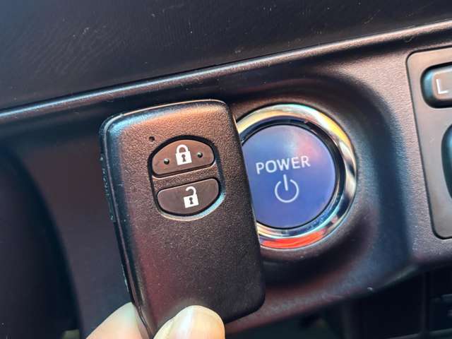 ライン＠はじめました！おともだち登録していただいた方にはオイル交換無料チケットをプレゼント！！！お得な情報を不定期で配信中♪