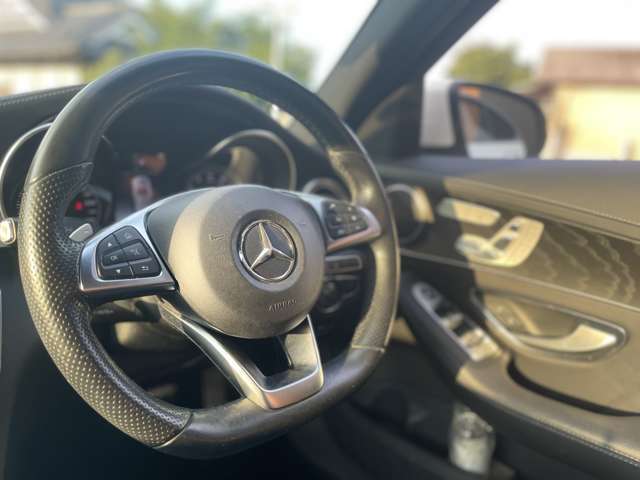 LIBERALAでは【BMW・Audi・M.BENZ】のドイツ御三家を中心とした様々な輸入車の試乗が可能です。各メーカーの違いを五感で較べてください。新しい驚きと発見をお届け致します。