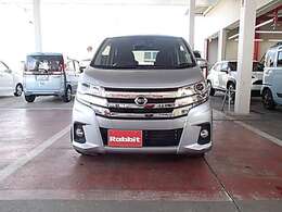 オールメーカー取り扱い！！　在庫車100台以上！！プロの仕入れ！！　走行メーター管理システムチェック済み。