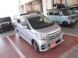 オールメーカー取り扱い！！　在庫車100台以上！！プロの仕入れ！！　走行メーター管理システムチェック済み。