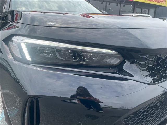 当店の車両は大量仕入れ、大量販売を行っておりますので、お客様にお安くご提供させていただいております。