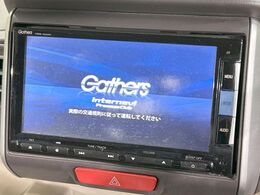 【純正ナビ】人気の純正ナビを装備。オーディオ機能も充実しており、Bluetooth接続すればお持ちのスマホやMP3プレイヤーの音楽を再生可能！毎日の運転がさらに楽しくなります！！