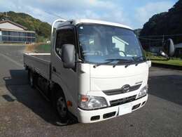 現車確認しなくても購入は可能です。当店は県外・離島などにも年間約40台販売・納車しておりますがそのほとんどの方が現車を見ずに購入されております。わからない点などありましたらお気軽にご相談ください。
